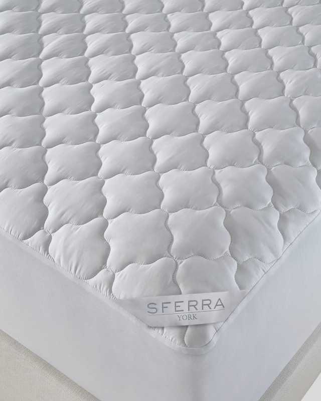 York Queen Mattress Pad